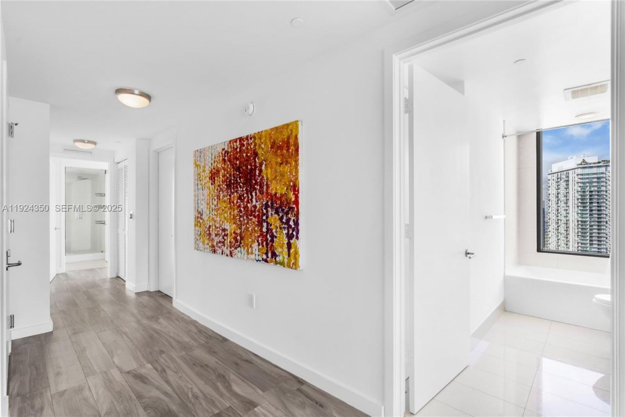 460 NE 28th St, Unit 3601, Miami, FL 33137 Photo