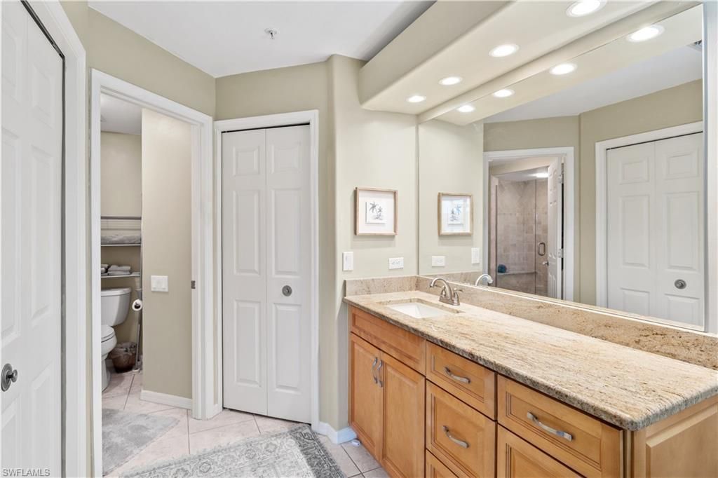 13010 Amberley Ct, Unit 205, Bonita Springs, FL 34135 Photo