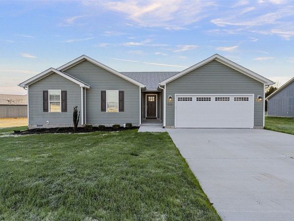 920 Alberta Drive, Bowling Green, KY 42101