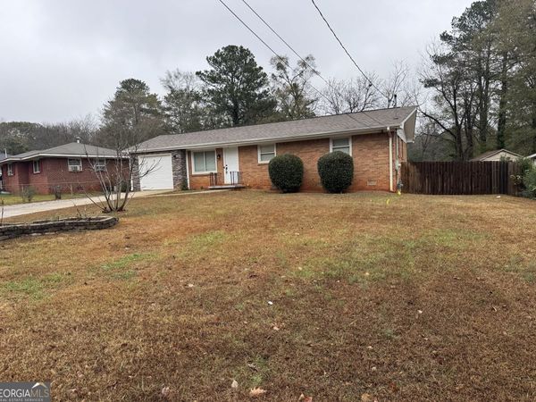 837 Parkstone Drive, Stone Mountain, GA 30083