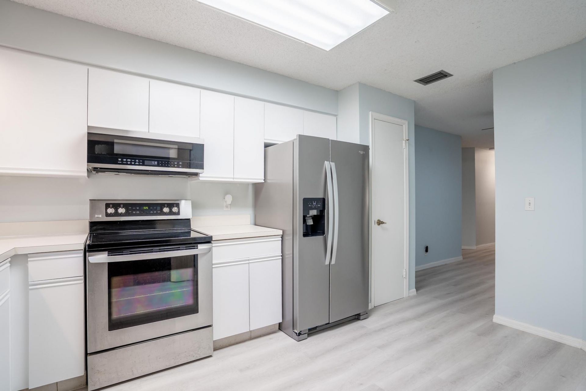 3351 Emerald Oaks Drive, Unit 103, Hollywood, FL 33021 Photo