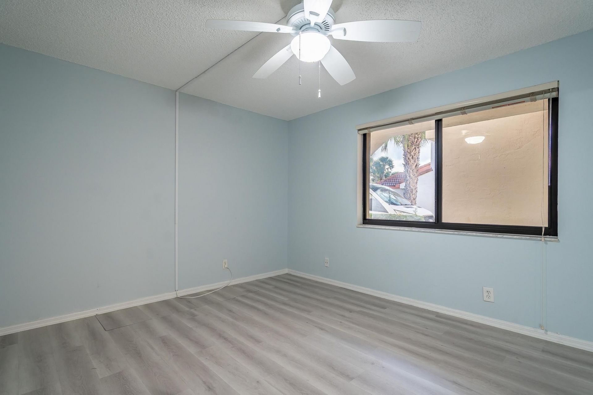 3351 Emerald Oaks Drive, Unit 103, Hollywood, FL 33021 Photo