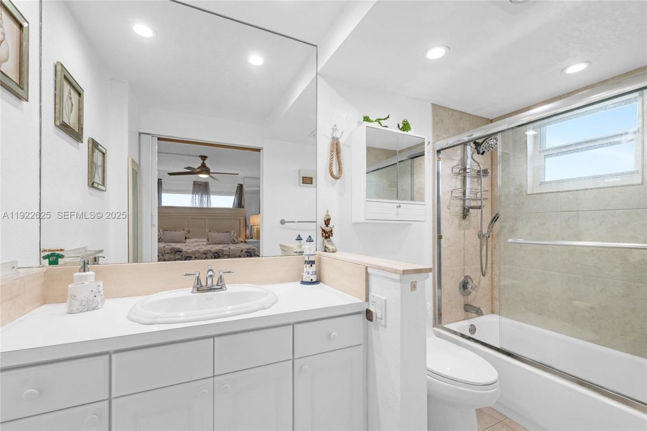 400 N Surf Rd, Unit 506, Hollywood, FL 33019 Photo