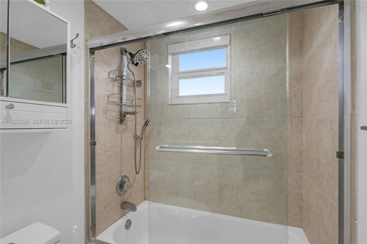 400 N Surf Rd, Unit 506, Hollywood, FL 33019 Photo