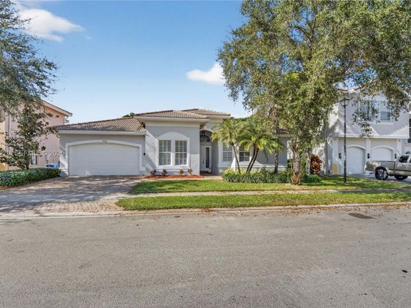 4988 SW 183rd Ave, Miramar, FL 33029