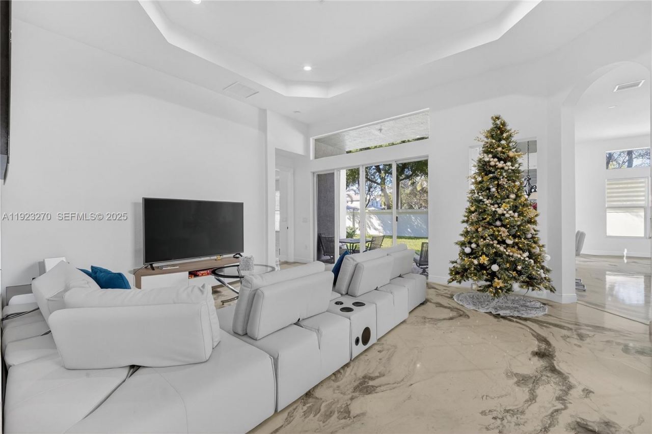 4988 SW 183rd Ave, Miramar, FL 33029 Photo