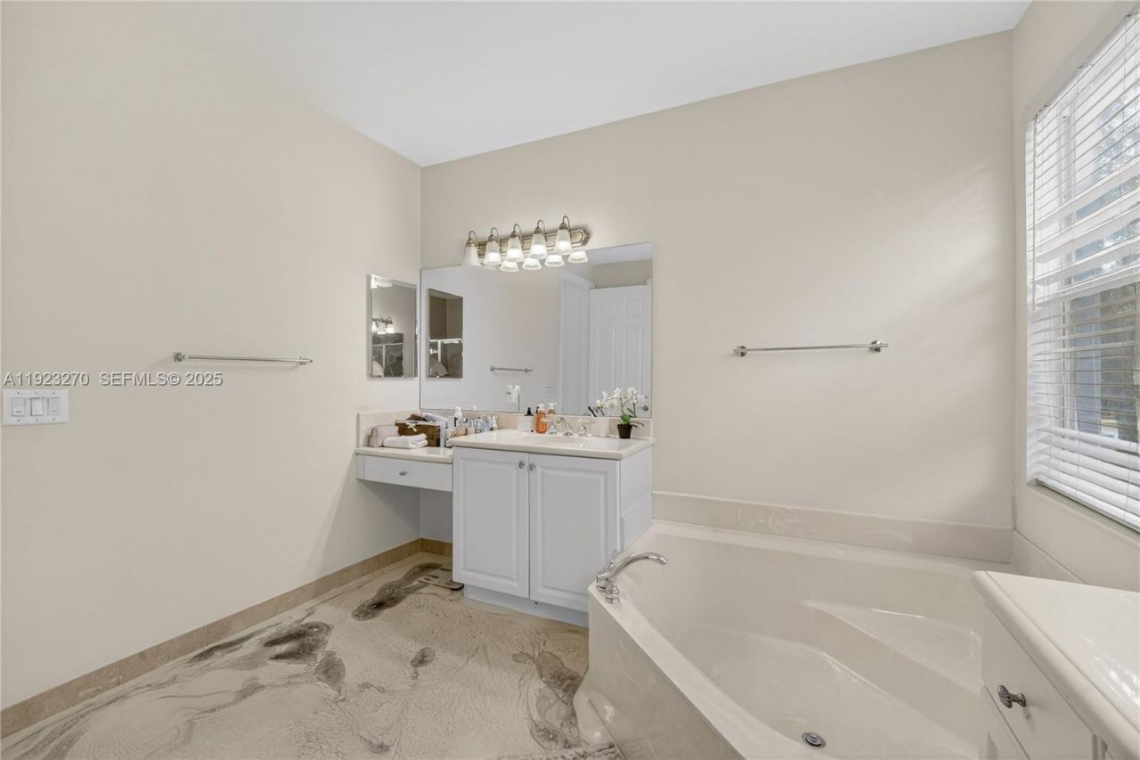 4988 SW 183rd Ave, Miramar, FL 33029 Photo