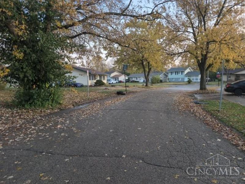 1220 Marot Drive, Trotwood, OH 45417 Photo 4