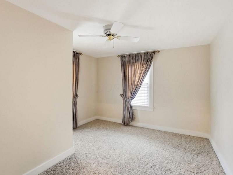 555 E Weber Road, Columbus, OH 43202 Photo 25