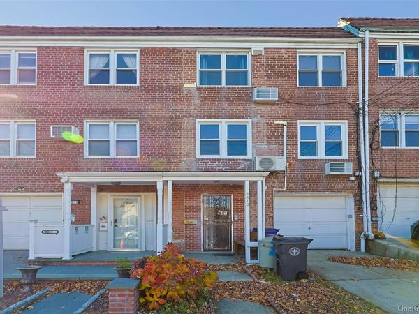 8010 165th Street, Flushing, NY 11432