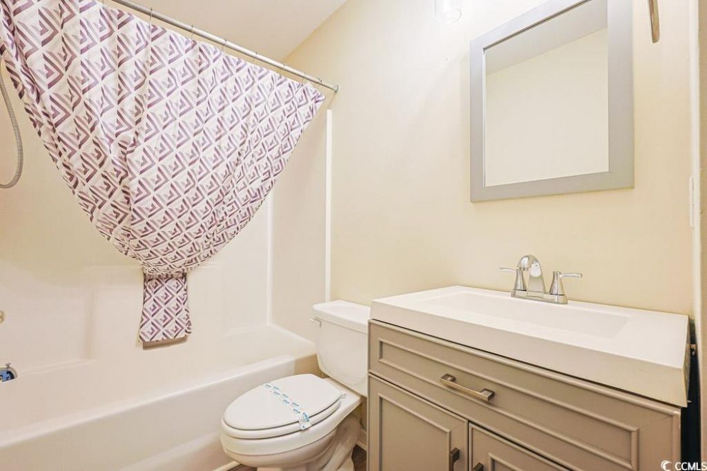 833 Silver Crest Dr. Photo 18