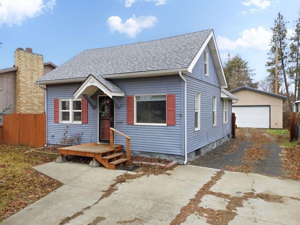 803 E 39TH Ave, Spokane, WA 99203