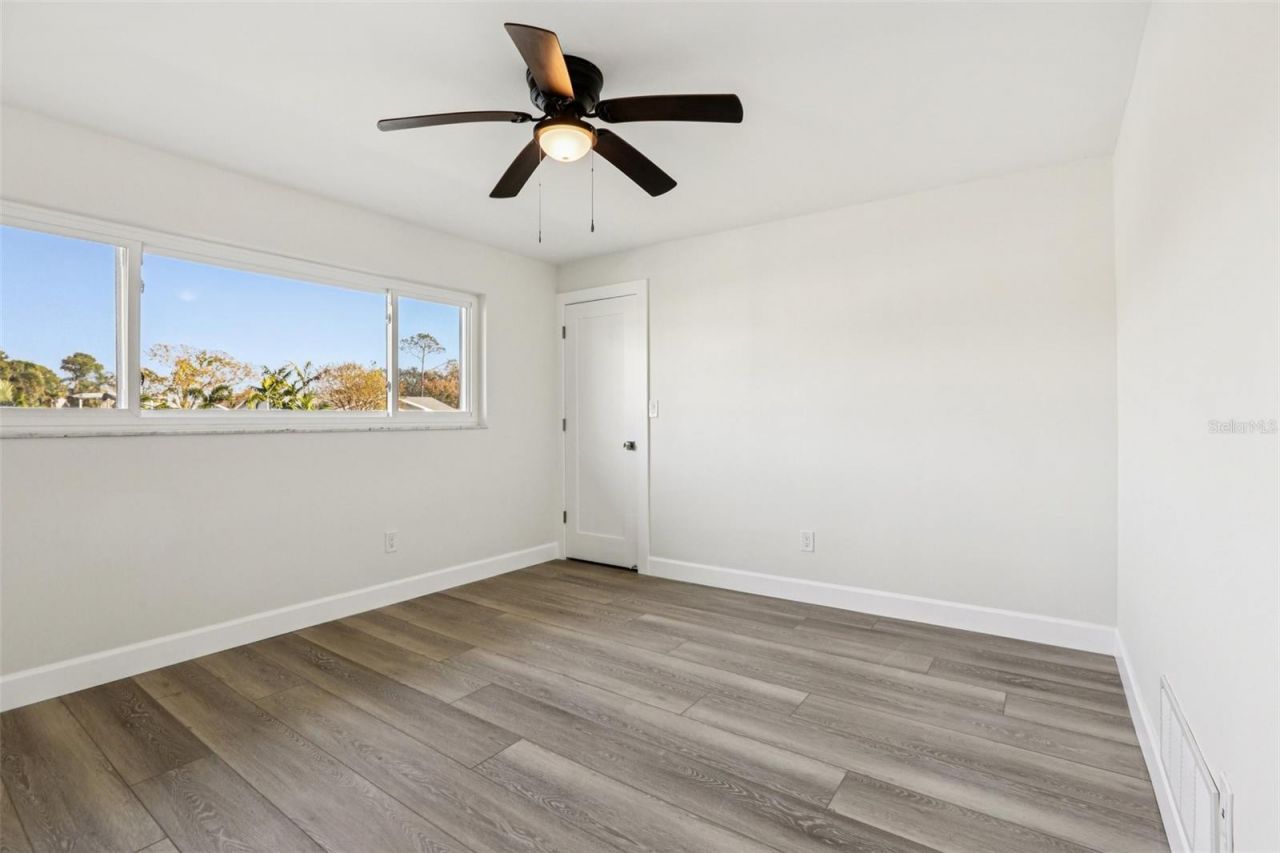 6251 18th Street Ne, Saint Petersburg, FL 33702 Photo