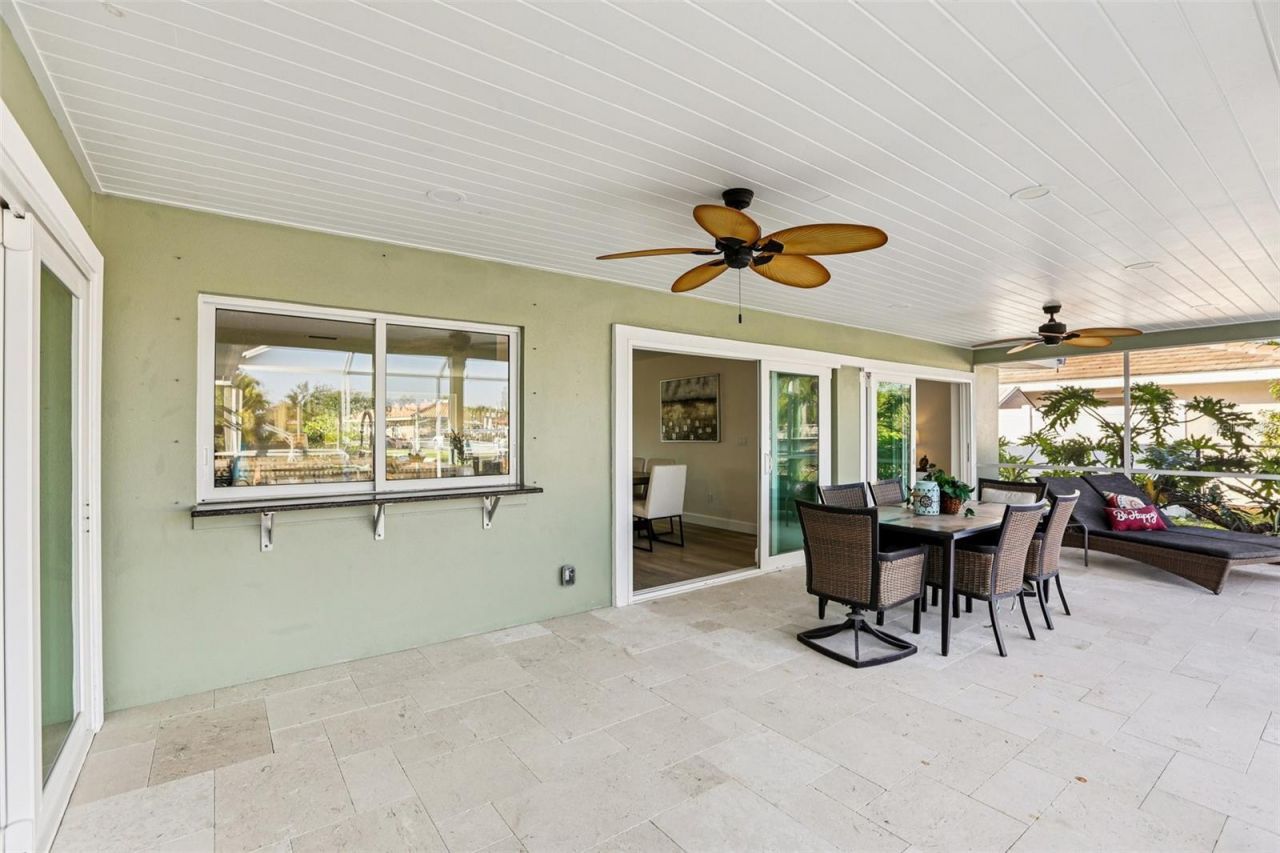 6251 18th Street Ne, Saint Petersburg, FL 33702 Photo