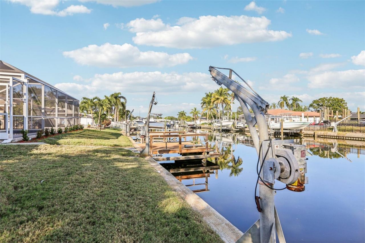 6251 18th Street Ne, Saint Petersburg, FL 33702 Photo