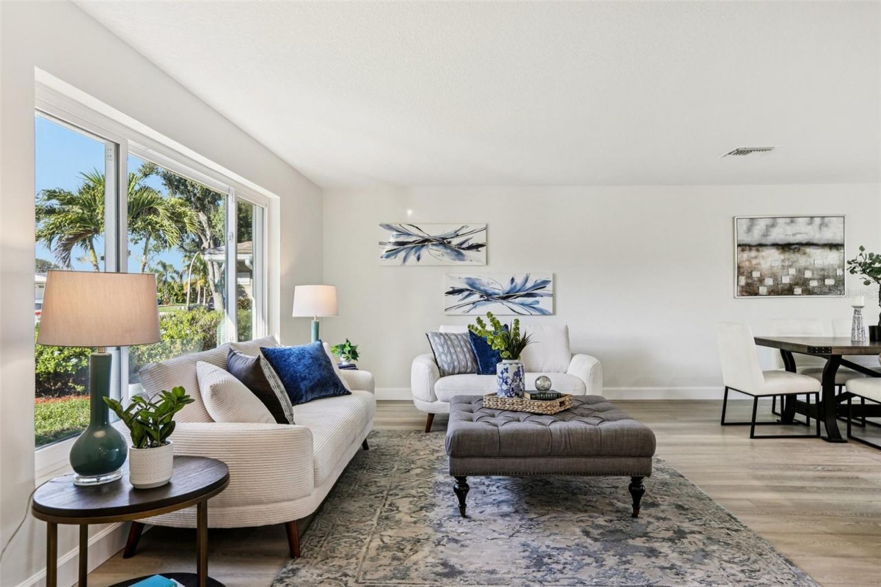 6251 18th Street Ne, Saint Petersburg, FL 33702 Photo