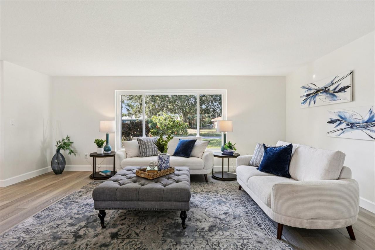 6251 18th Street Ne, Saint Petersburg, FL 33702 Photo