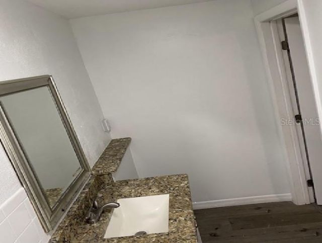 8911 N Willow Avenue, Tampa, FL 33604 Photo