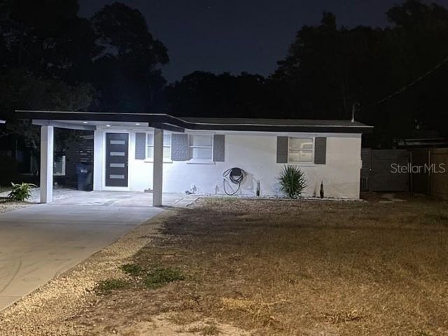 8911 N Willow Avenue, Tampa, FL 33604 Photo