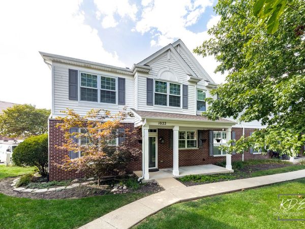 1022 Neudearborn Lane, Unit 19-1022, Naperville, IL 60563