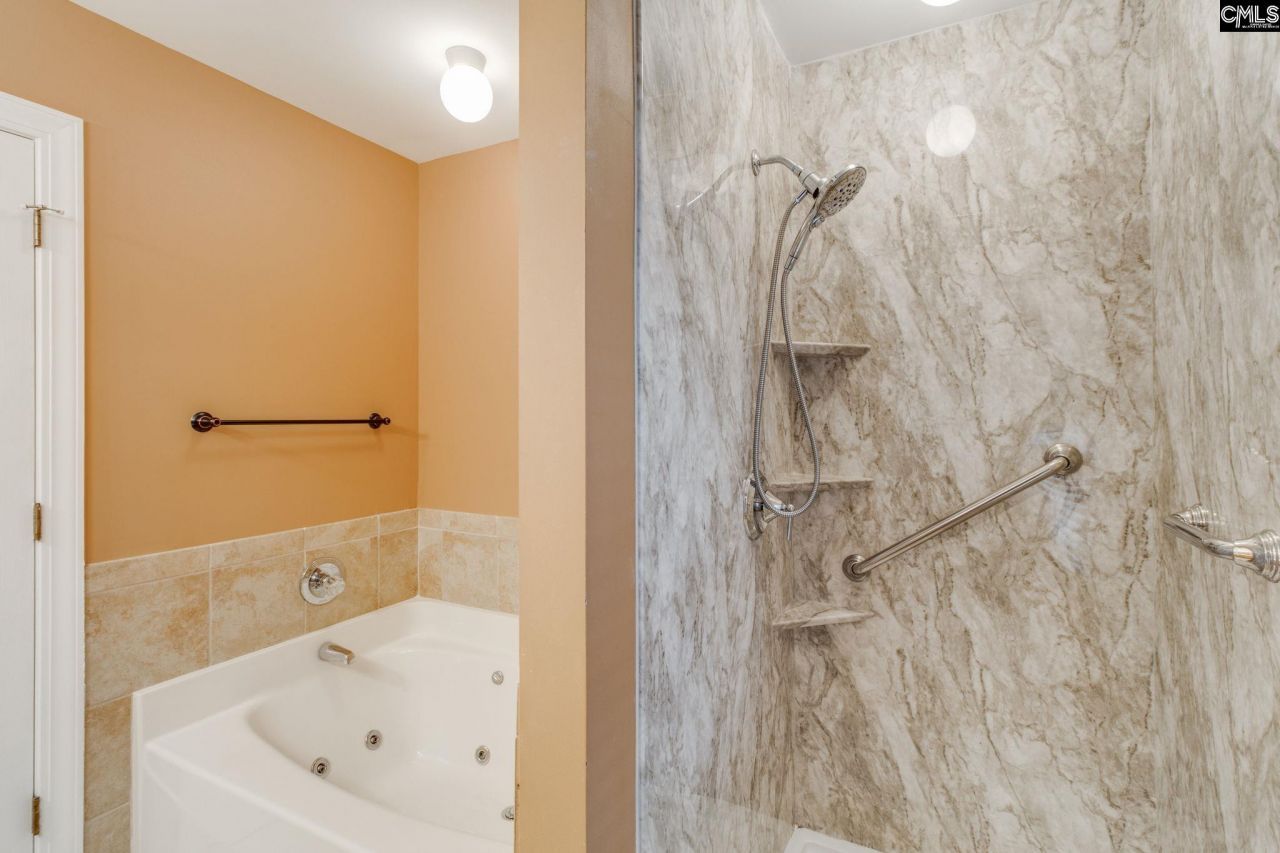 323 Hillridge Way Photo 25