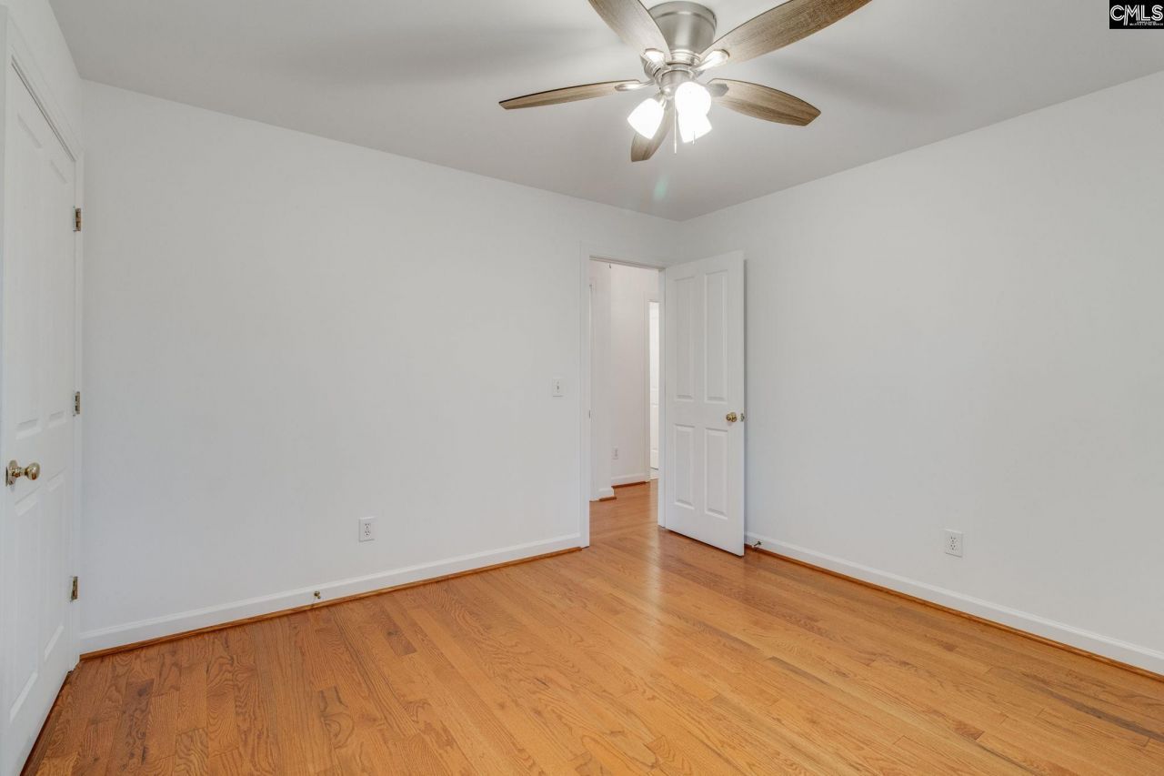 323 Hillridge Way Photo 29