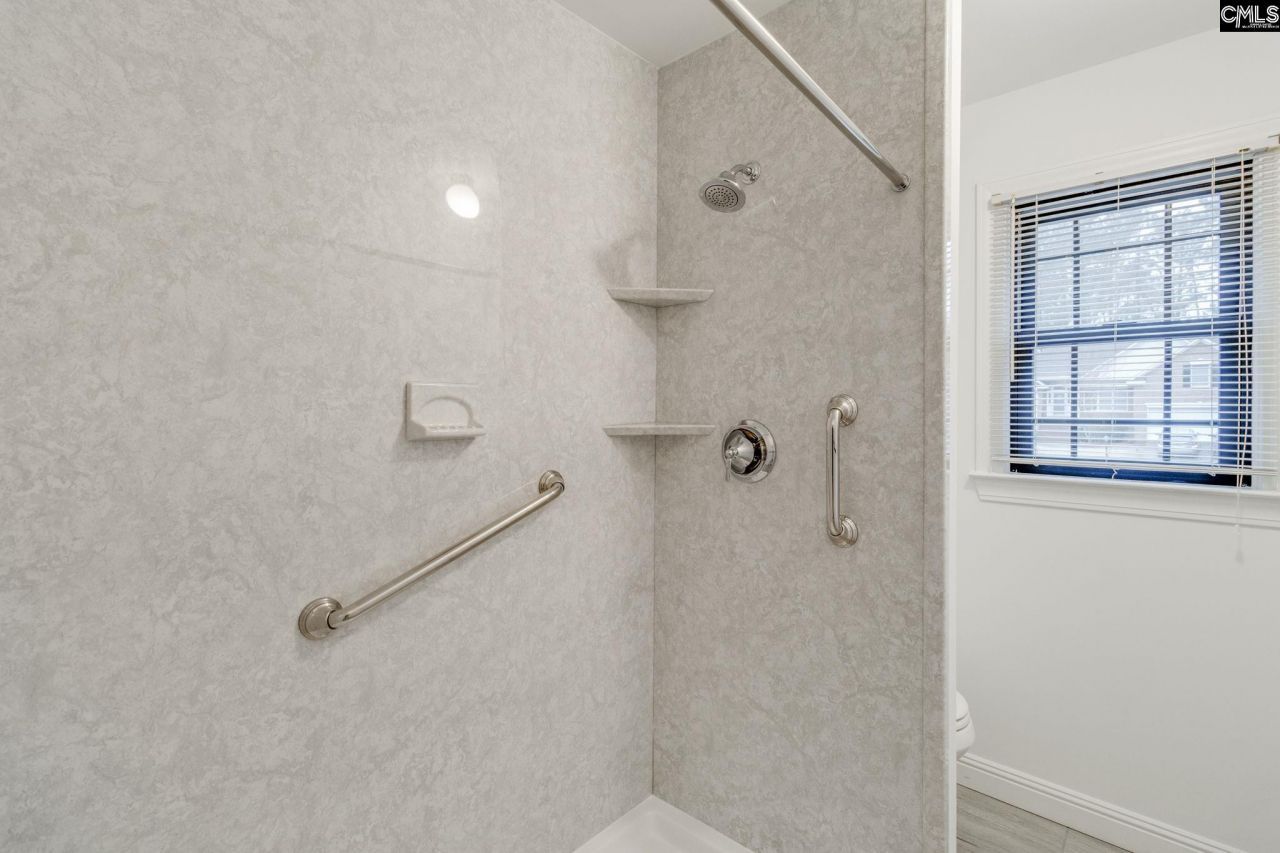 323 Hillridge Way Photo 33