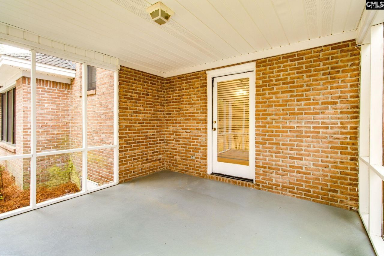 323 Hillridge Way Photo 34