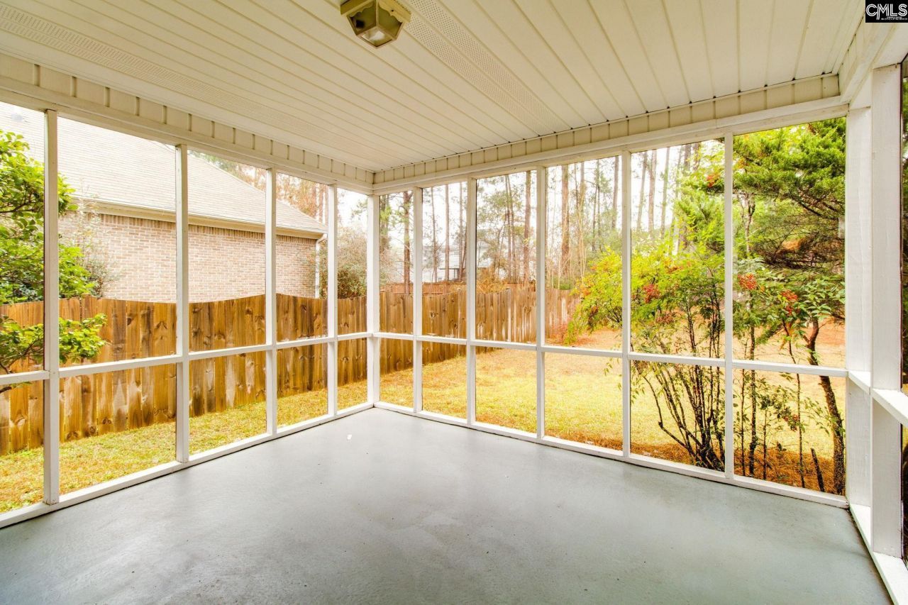 323 Hillridge Way Photo 35