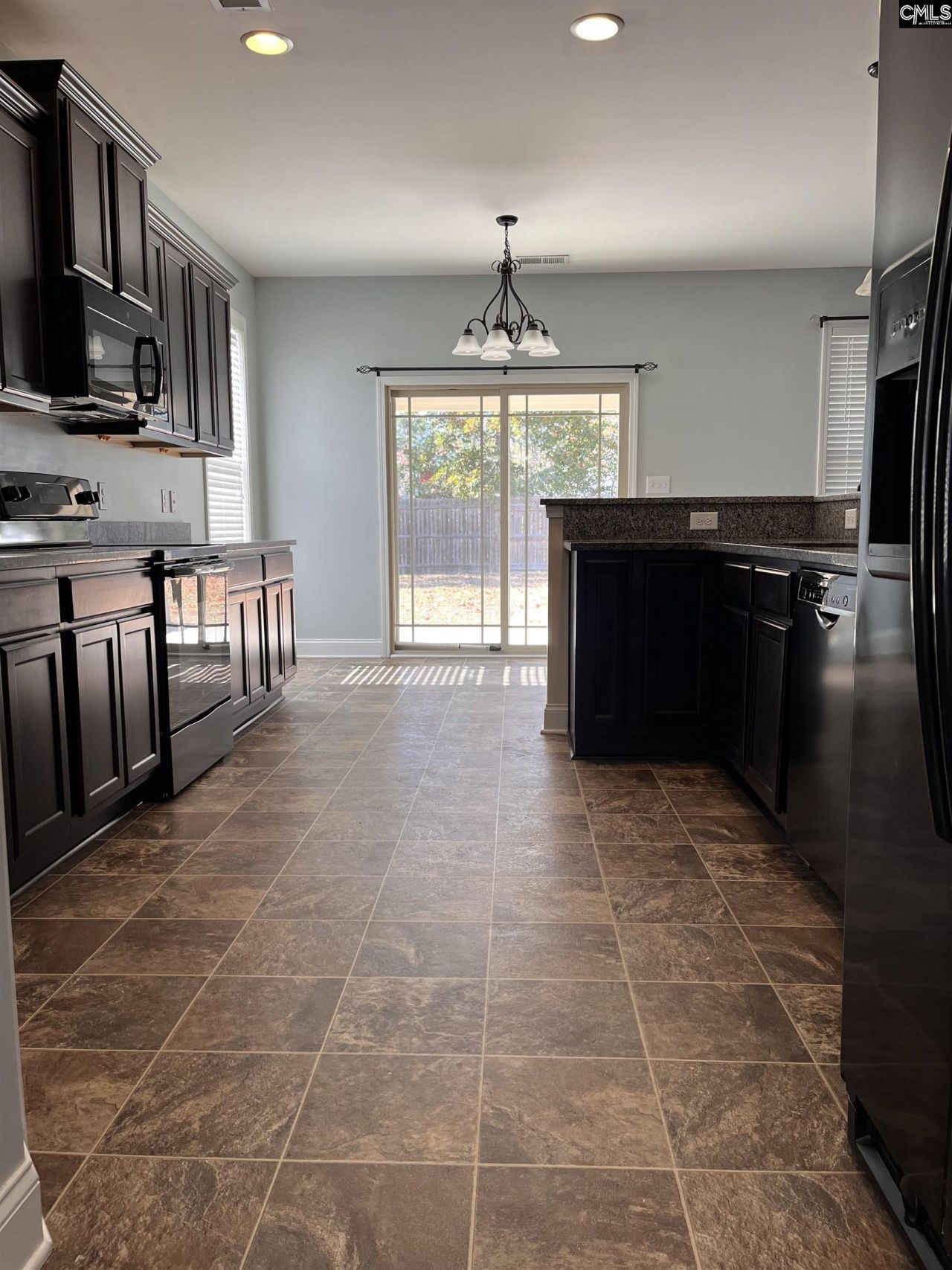 284 Rosecrest Road Photo 4