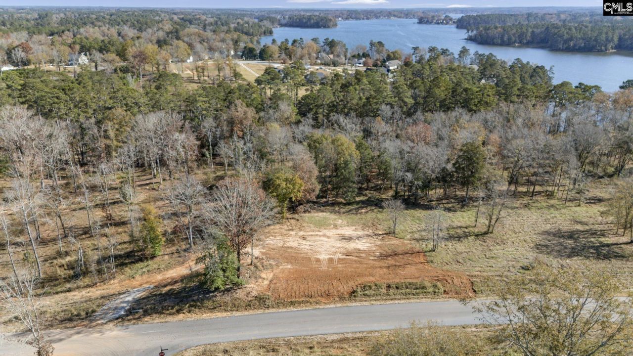 0 Lands Ends Lane Photo 4