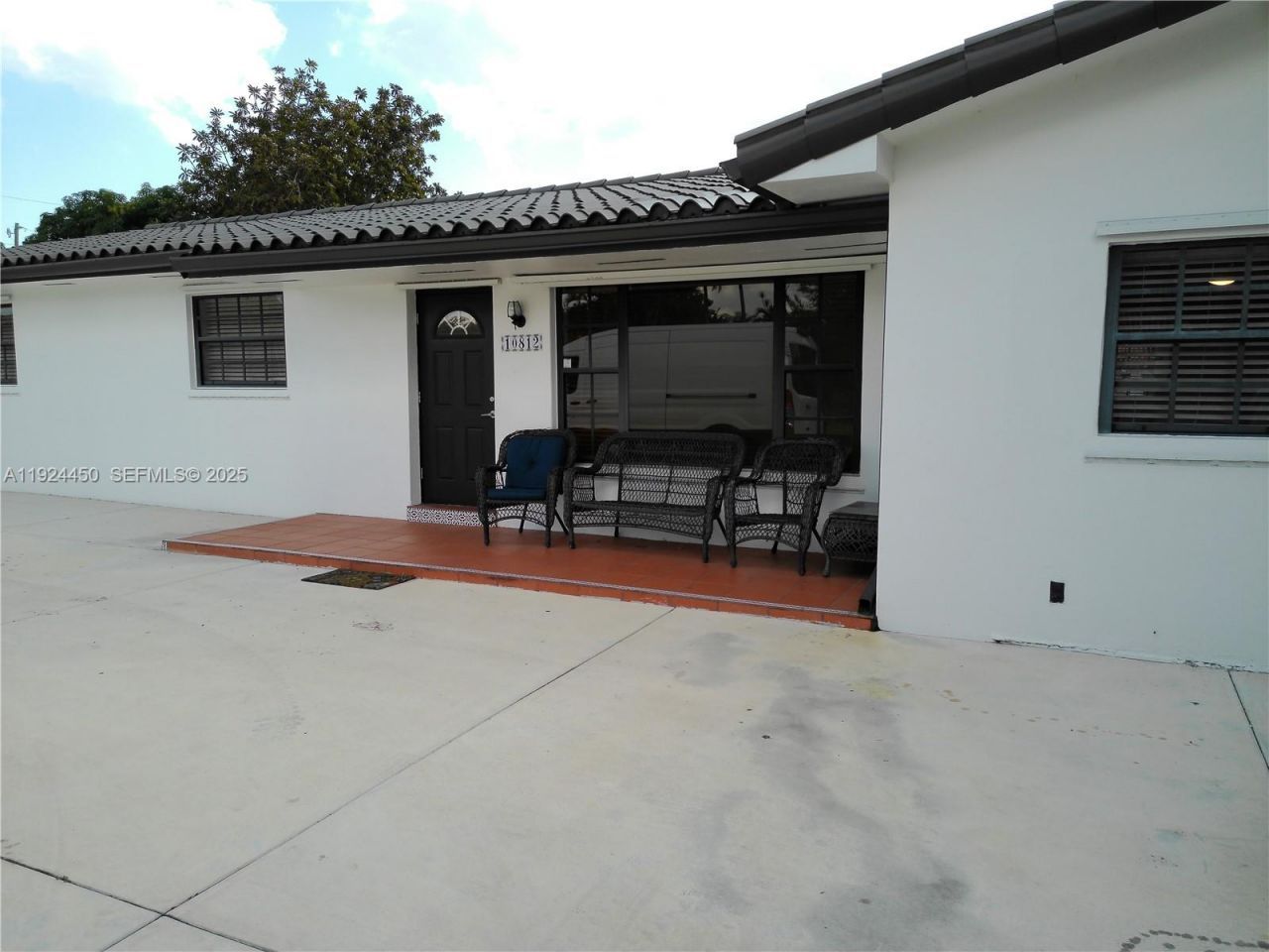 10812 SW 33rd St, Miami, FL 33165 Photo