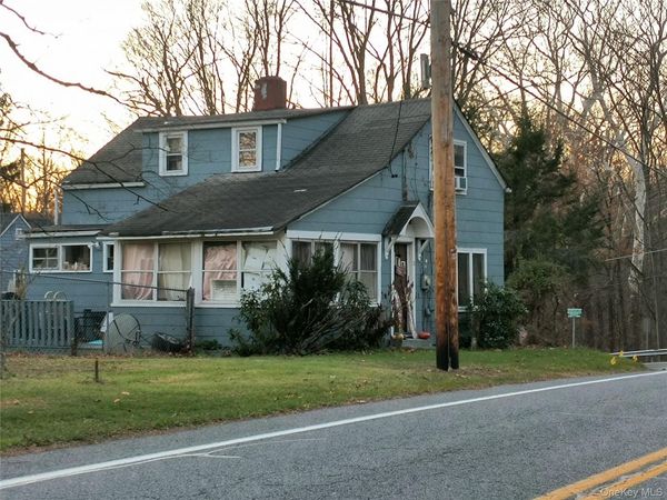 1 Staples Lane, New Windsor, NY 12553