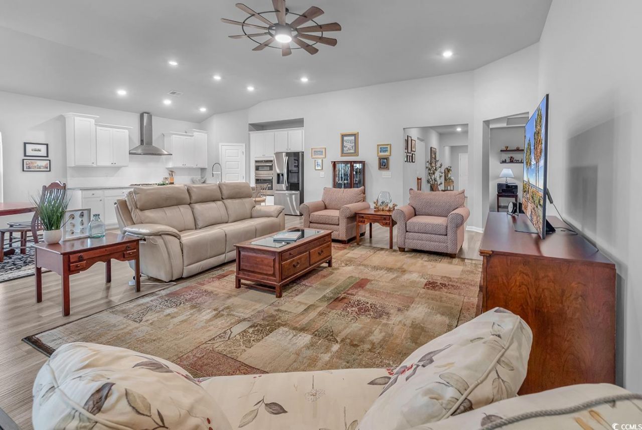 5671 Canary Island Ct. Photo 19