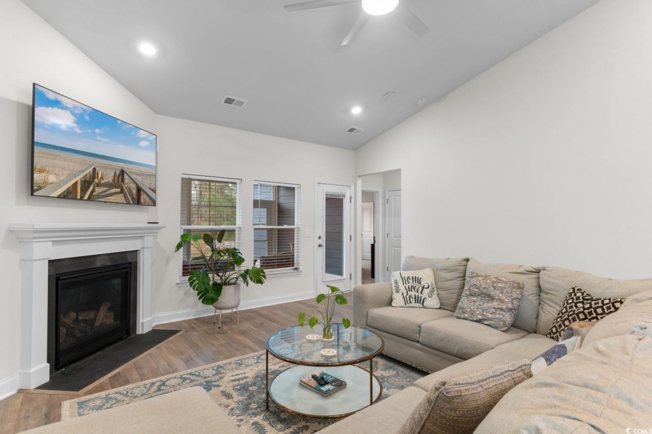 893 Summer Starling Pl. Photo 10