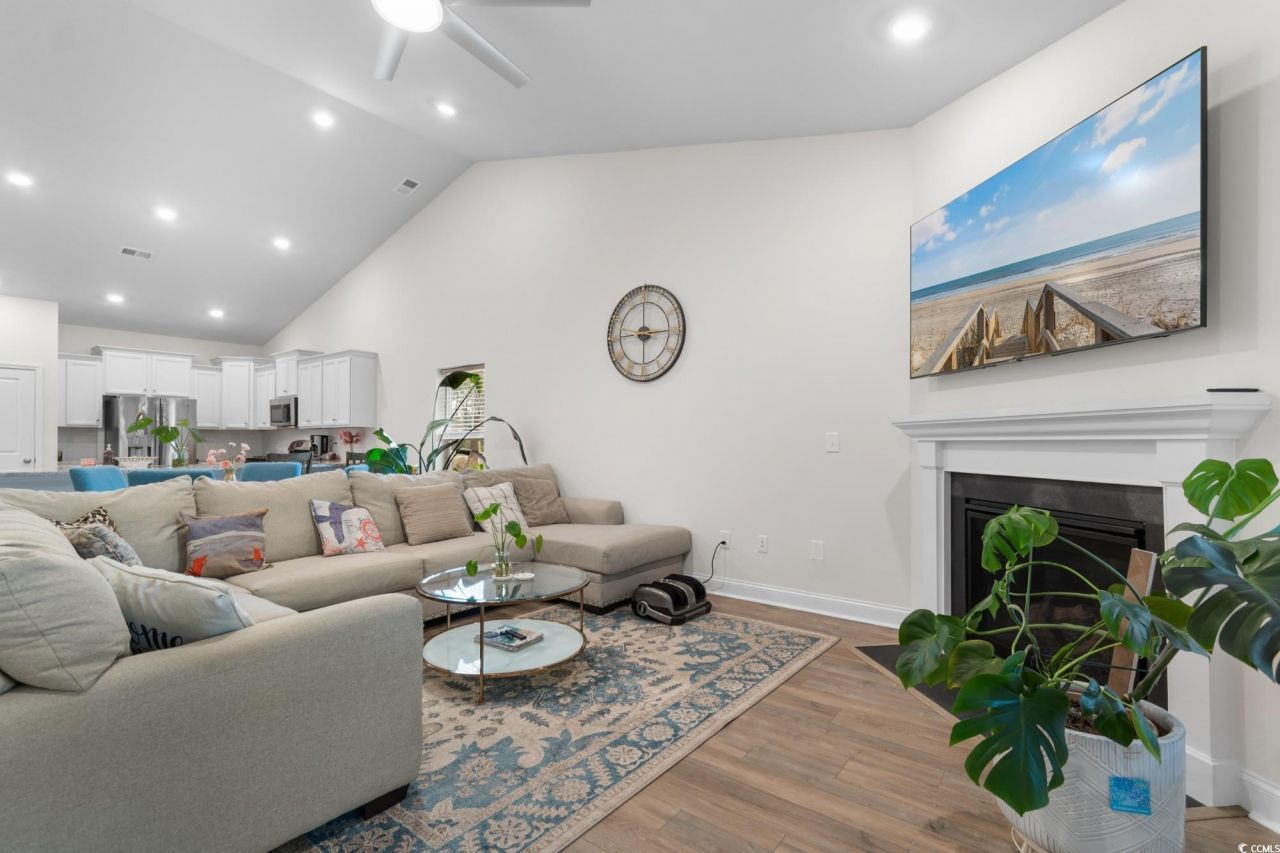 893 Summer Starling Pl. Photo 12