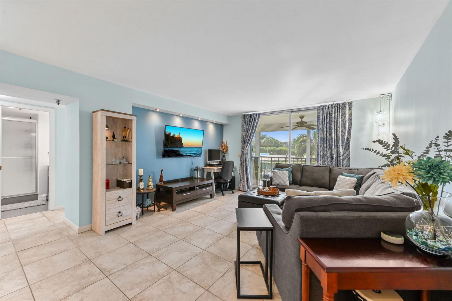 198 NW 67th Street, Unit 207, Boca Raton, FL 33487 Photo