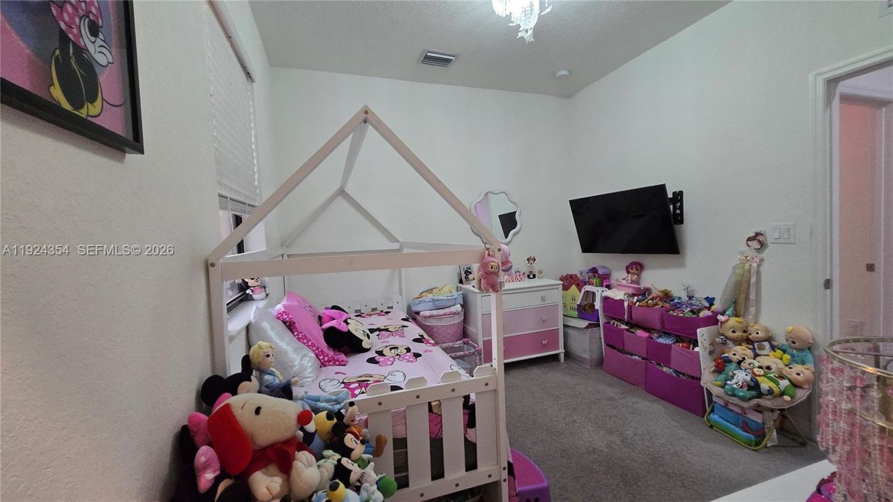 21380 NE 2nd Ct, Miami, FL 33179 Photo