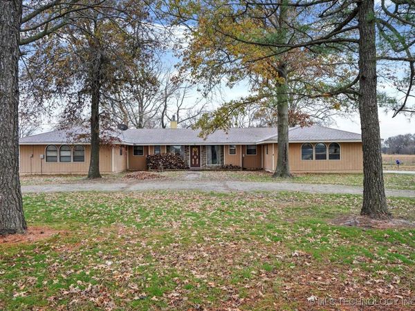 20220 E 700 Road, Wagoner, OK 74467
