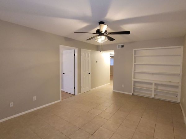 516 Gentleman, Unit 3, Balcones Heights, TX 78201