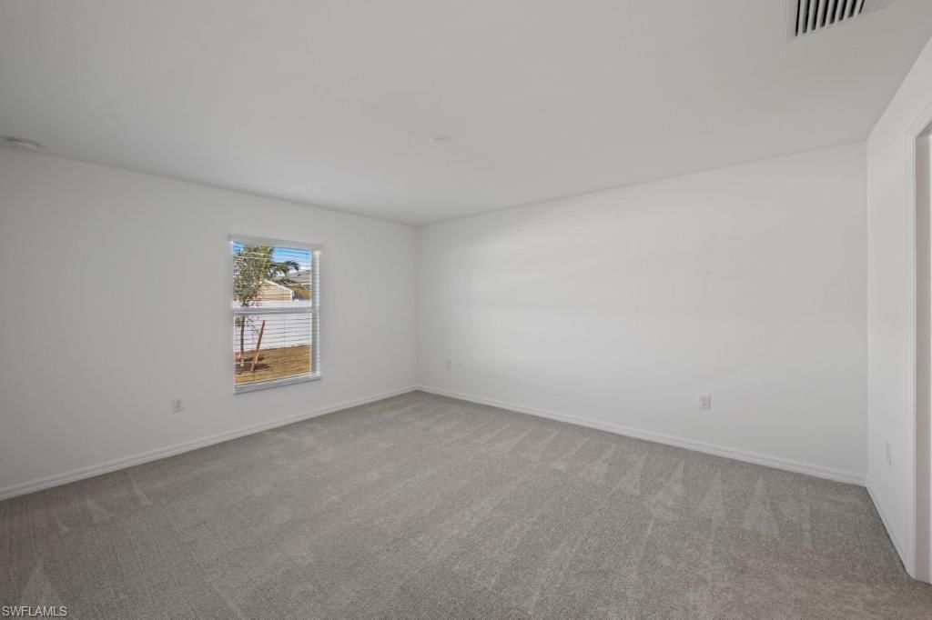 391 Martineau Cir, Lehigh Acres, FL 33936 Photo