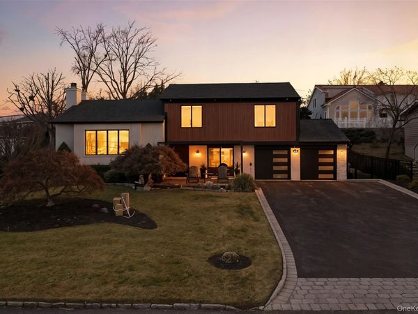 76 Kensington Oval, New Rochelle, NY 10805