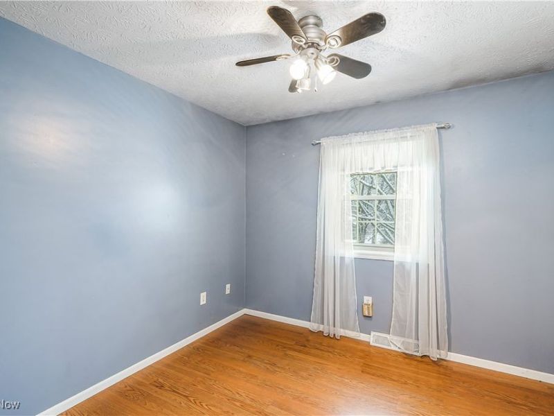 3723 Karen Drive, Mineral Ridge, OH 44440 Photo 18