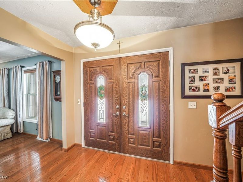 3723 Karen Drive, Mineral Ridge, OH 44440 Photo 4