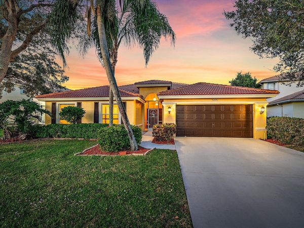 6206 Indian Forest Circle, Lake Worth, FL 33463