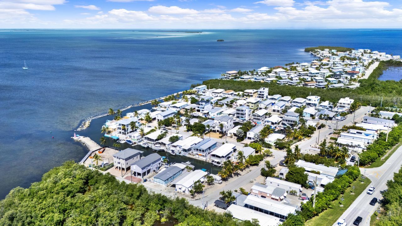 124 Valjean Lane, Tavernier, FL 33070 Photo