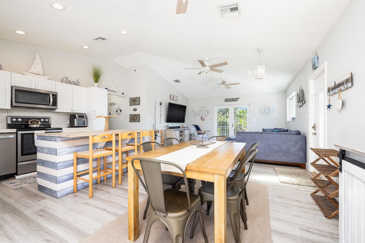 18 S Bounty Lane, Key Largo, FL 33037 Photo