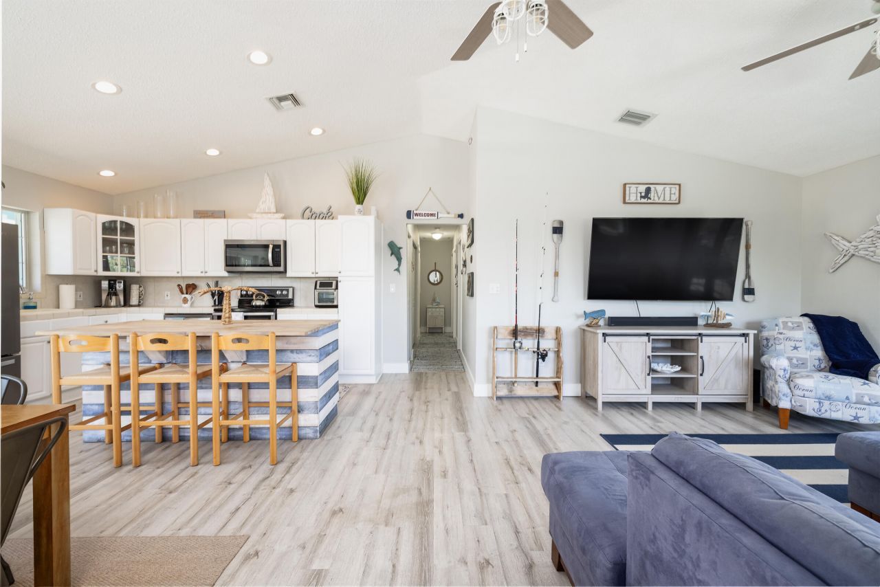 18 S Bounty Lane, Key Largo, FL 33037 Photo