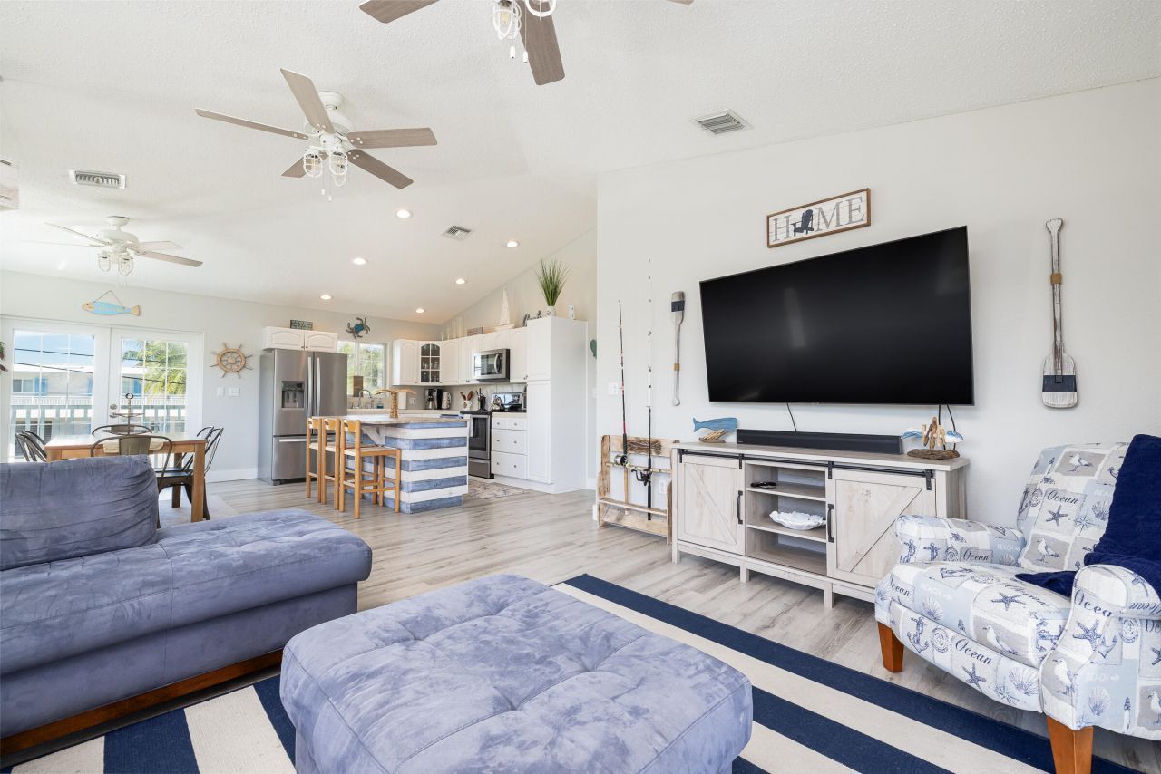 18 S Bounty Lane, Key Largo, FL 33037 Photo