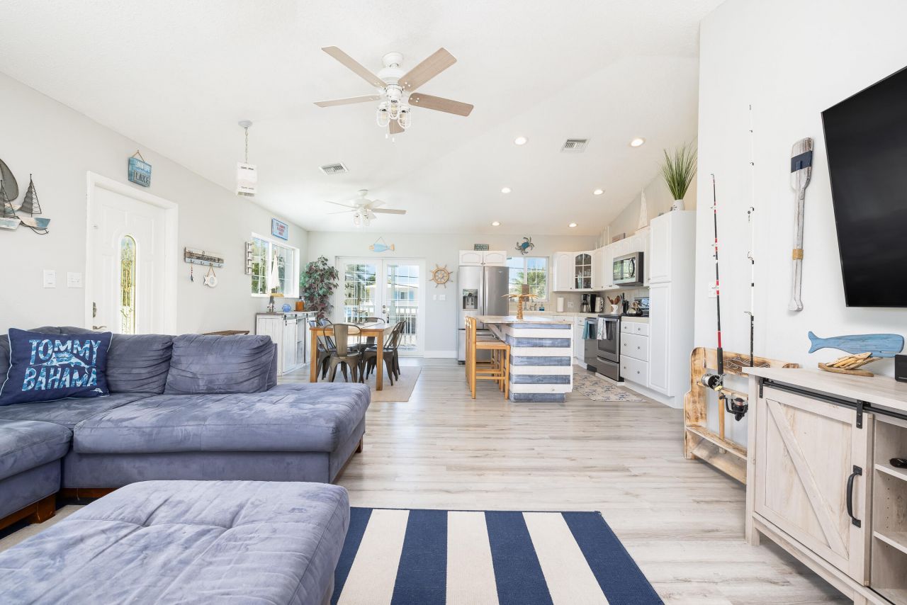 18 S Bounty Lane, Key Largo, FL 33037 Photo